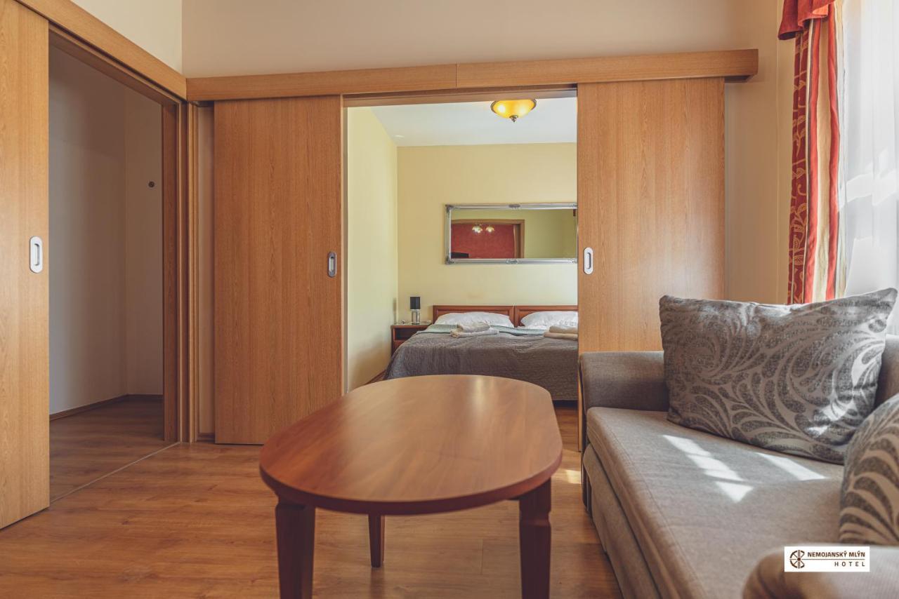 Hotel Nemojansky Mlyn Nemojany Esterno foto