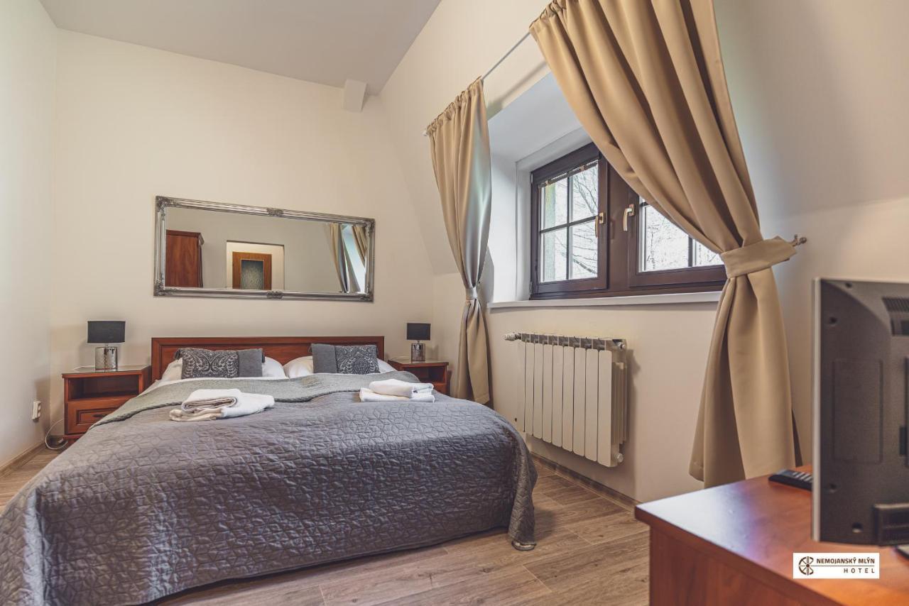 Hotel Nemojansky Mlyn Nemojany Esterno foto